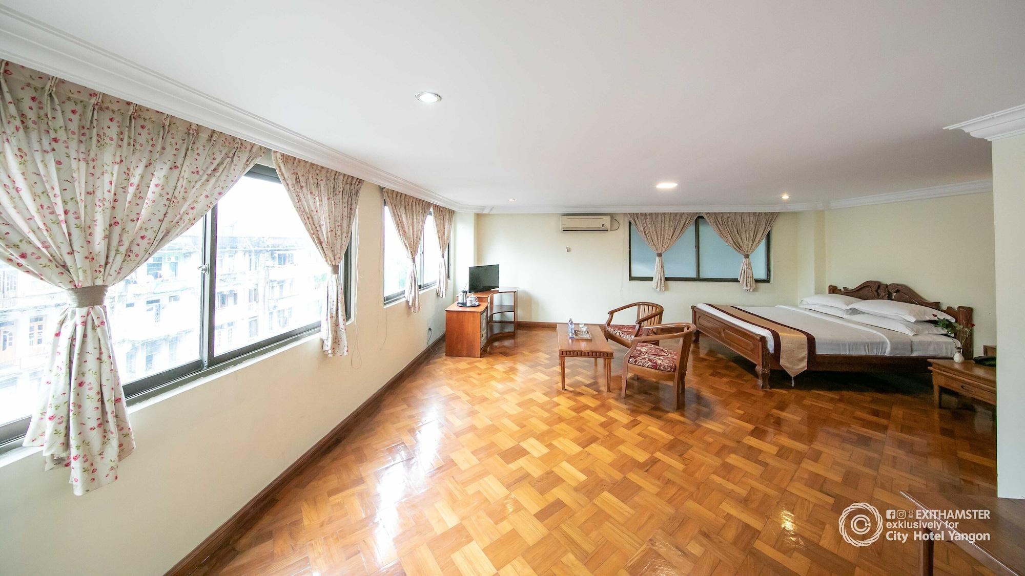 City Hotel Yangon Exterior foto