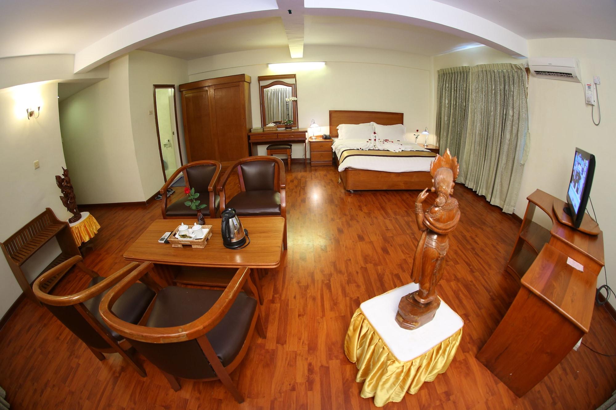 City Hotel Yangon Exterior foto