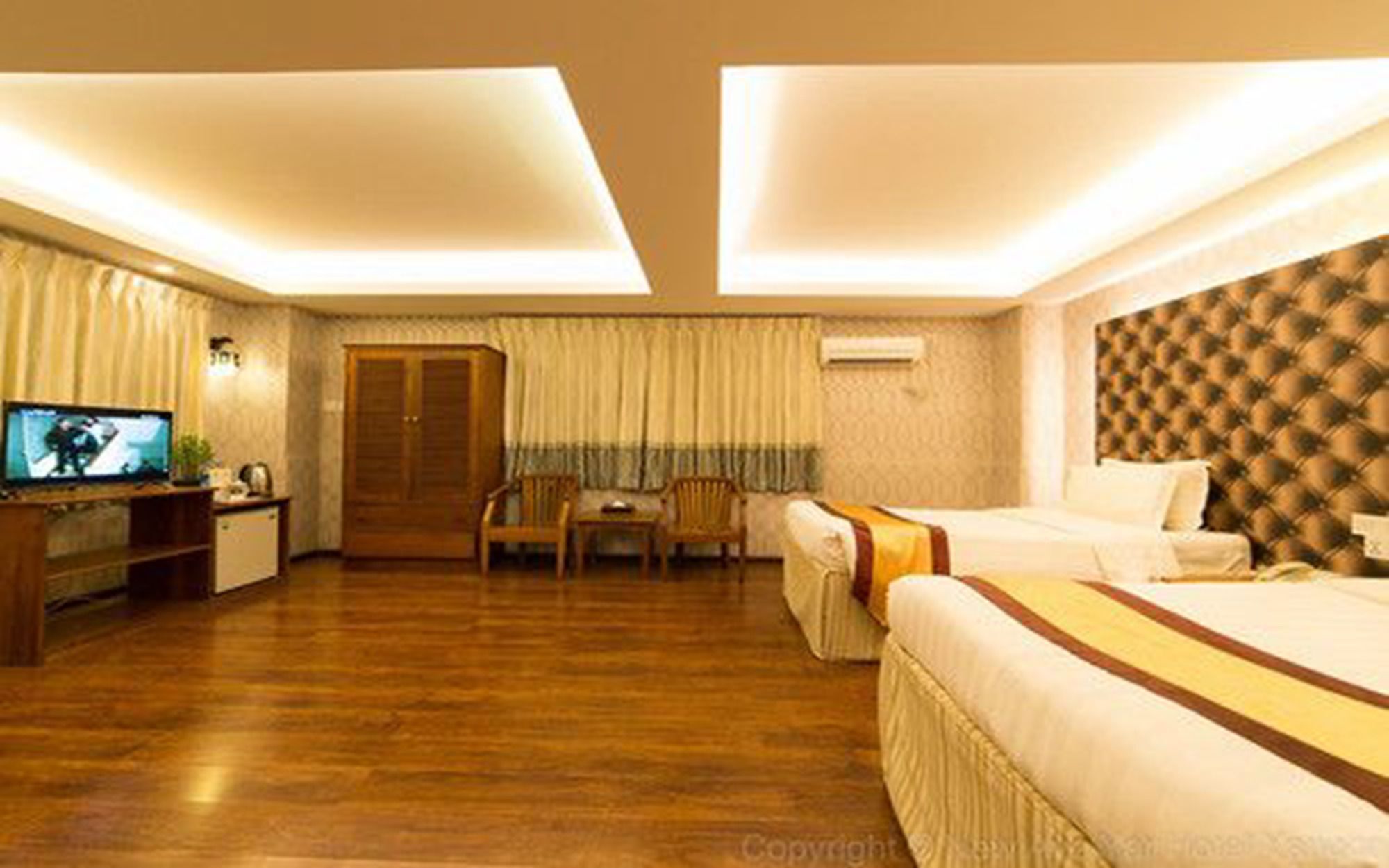 City Hotel Yangon Exterior foto