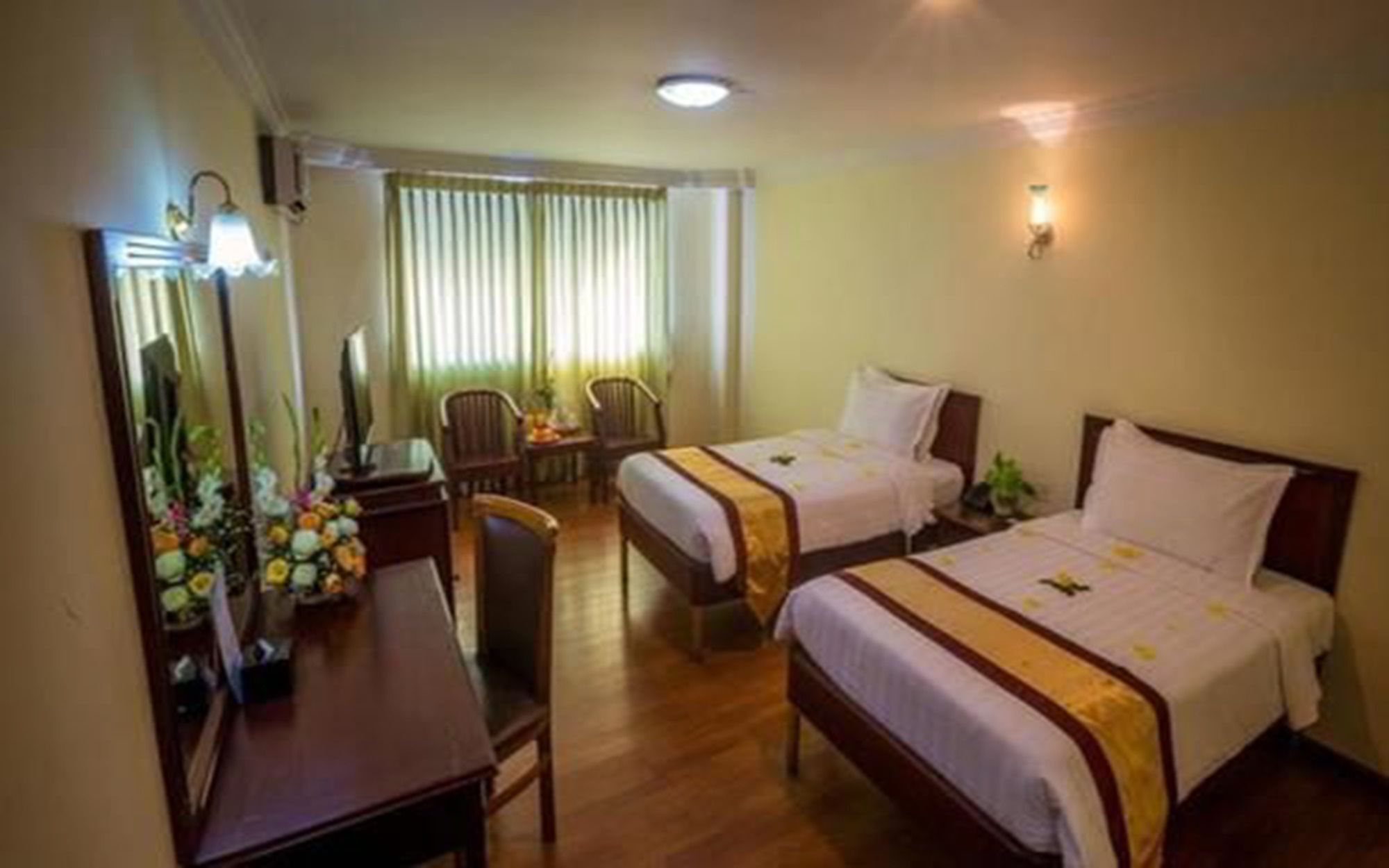 City Hotel Yangon Exterior foto